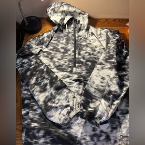 Champion Black and White Packable Windbreaker Jacket, L